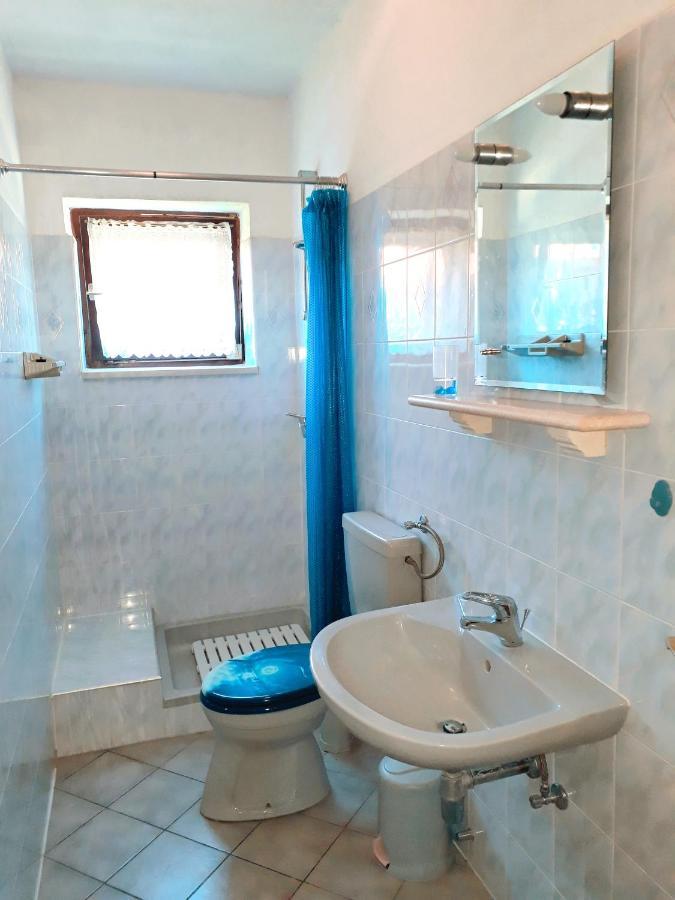 Apartmani Bepina Supetar Buitenkant foto