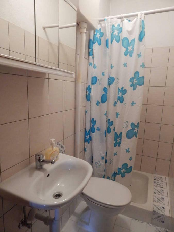 Apartmani Bepina Supetar Buitenkant foto
